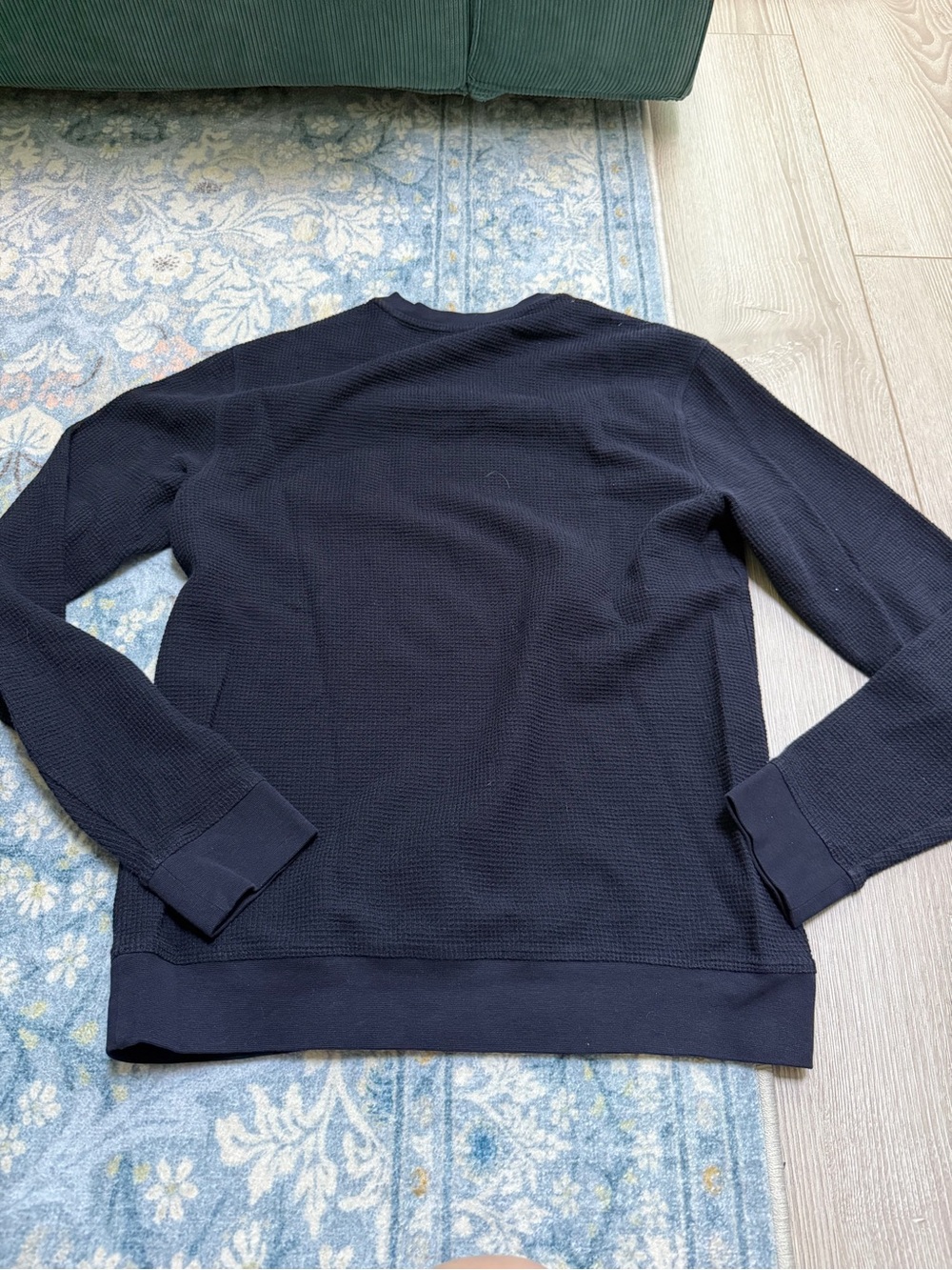 Vince Men’s Pima Cotton-Blend Thermal Long-Sleeve Pullover Cozy Layer Waffle - Picture 4 of 4